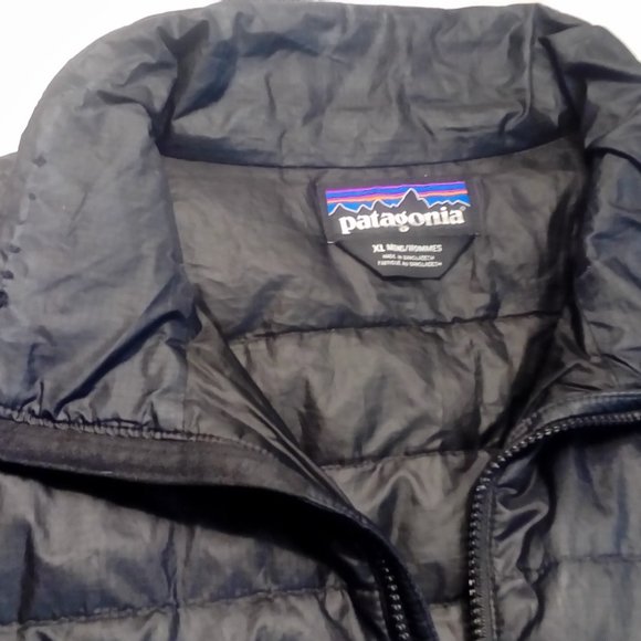 Patagonia Quilted logo-patch down jacket Size XL 09/24 - Picture 8 of 16